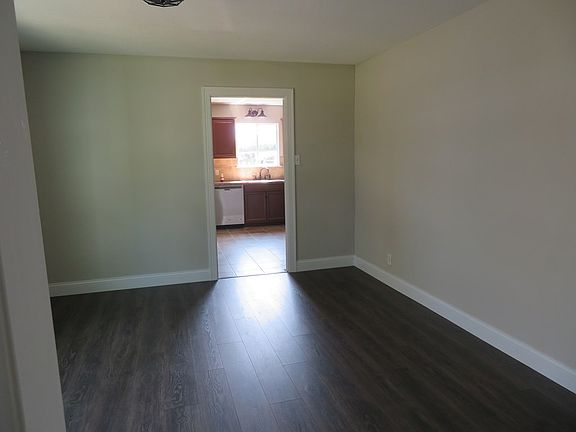3rd image of 3549 Platt Ave