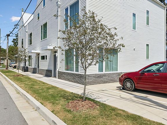 5th image of 1318 Top St