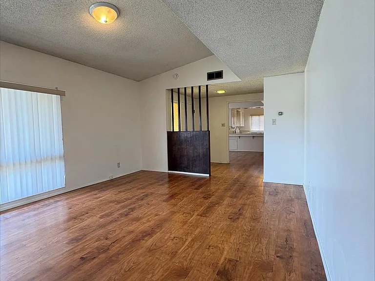 1205 W Cassidy St — Photo 5