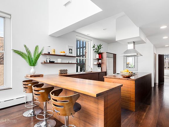 5th image of 27 Great Jones St