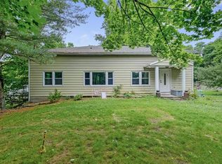 196 South St, Marlboro, NY 12542