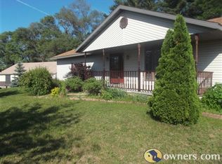 8327 6th St, Amherst Junction, WI 54407