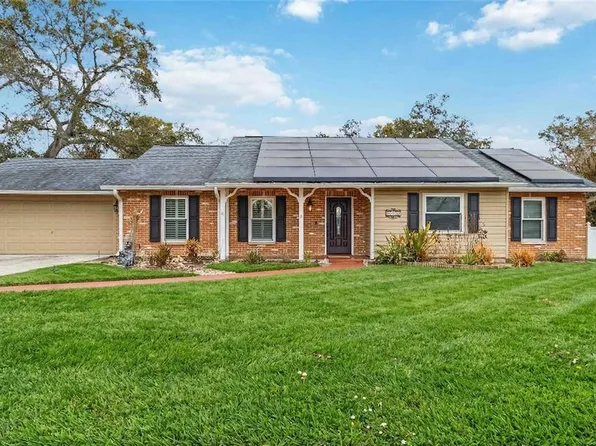 5304 Rosecrest Cir, Tampa, FL 33617