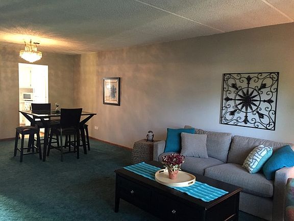 5th image of 6221 N Niagara Ave APT 307
