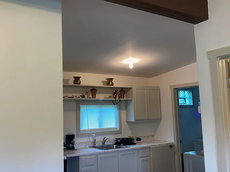 25 Chester Rd — Photo 2