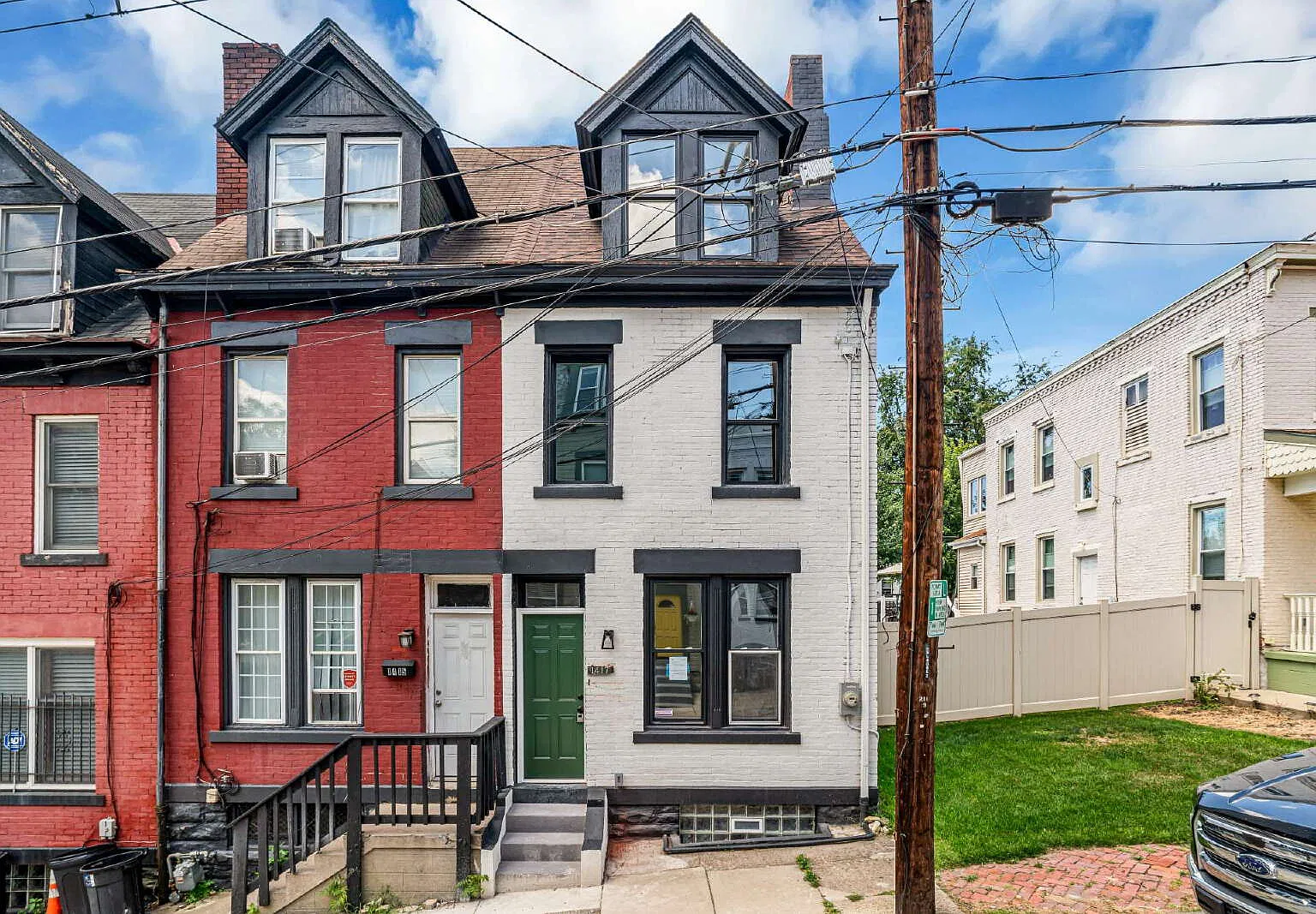 3 bed, 2.0 bath, $2,200 — Photo 1