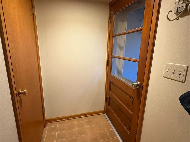 914 Grand Ave — Photo 7