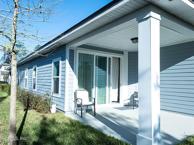 132 Starnberg Ct — Photo 12