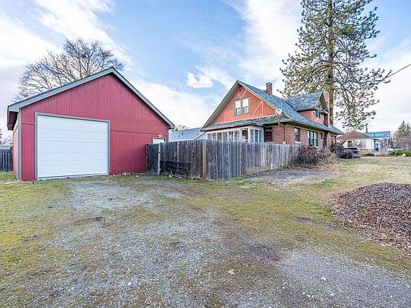 2nd image of 3501 W Kiernan Ave