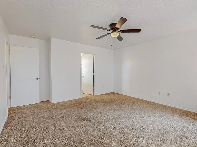 9114 Schooner Rd NW — Photo 18