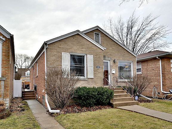 3rd image of 5128 N Oak Park Ave