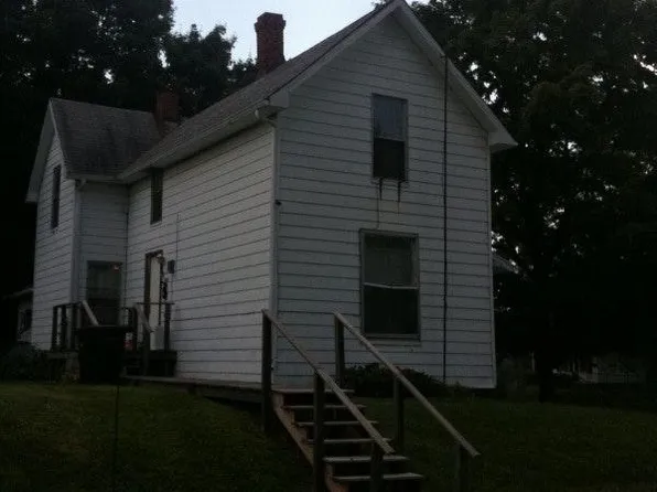 407 S 16th St #A, Lafayette, IN 47905