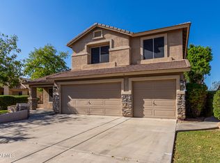 822 N John Way, Chandler, AZ 85225