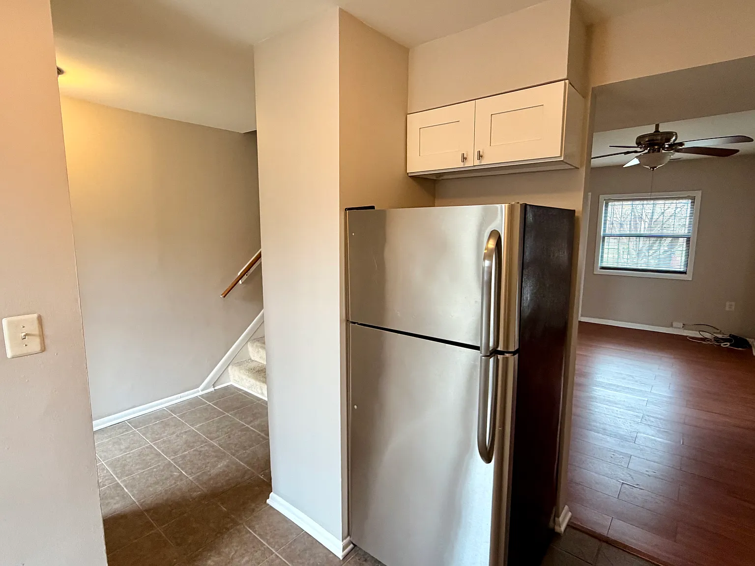 5 bed, 3.5 bath, 2200 sqft, $6,000 — Photo 3
