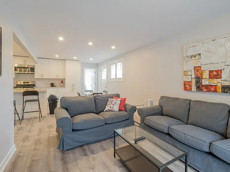 13 Lyall St #A — Photo 2
