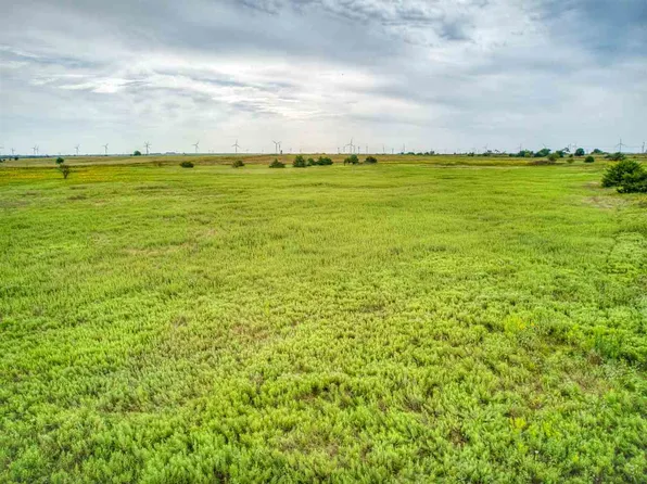 E County Line Rd, Tonkawa, OK 74653