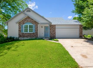 306 Bristol Pl, O'Fallon, MO 63366