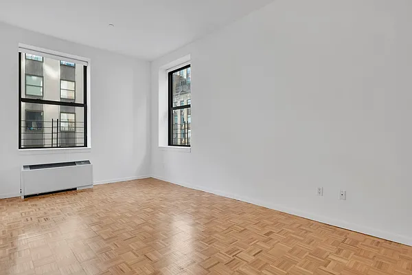 Rented by Cooper & Cooper Real Estate | media 20