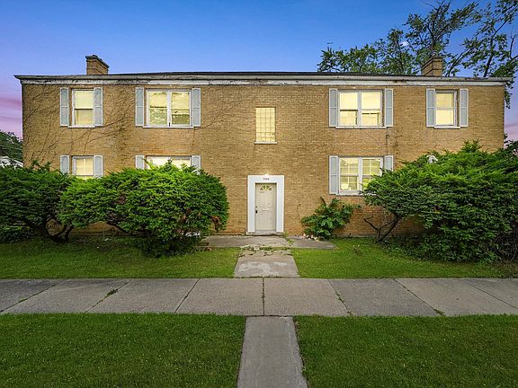 2nd image of 3508 Jackson St