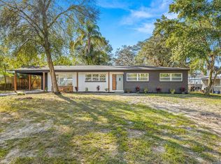8016 Pine Hill Dr, Tampa, FL 33617