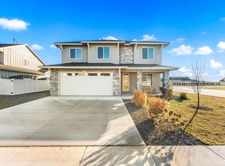 8081 Tandy Cv, Saint Middleton, ID 83644