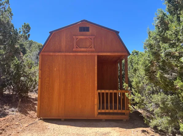 In Red Cyn, Parowan, UT 84761