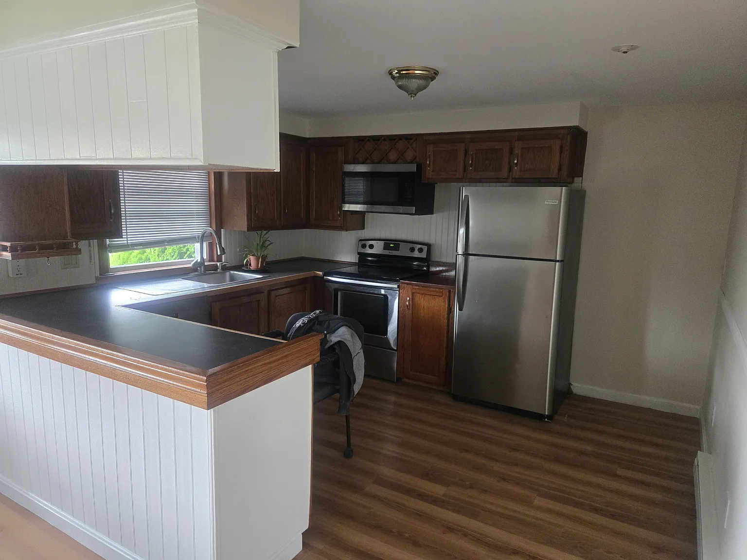 2 bed, $1,950 — Photo 2