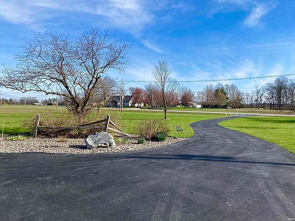 4th image of 4029 E State Road 124