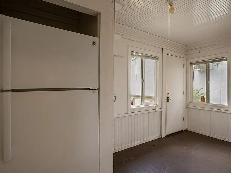 278 Humboldt Ave #1 — Photo 11
