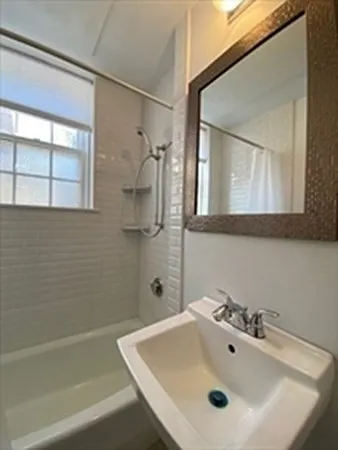 205 Mount Auburn St #1D — Photo 15