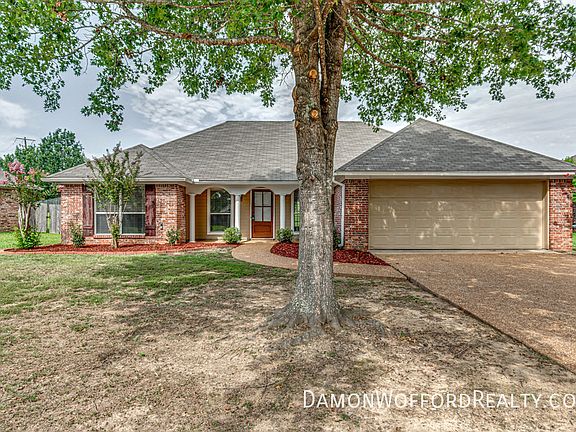 4th image of 115 Southwood Dr