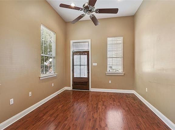 2nd image of 400 Polk St