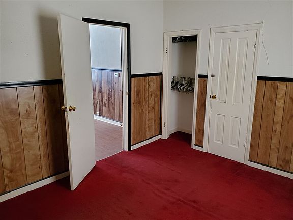 5th image of 2215 8th St