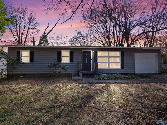 2nd image of 605 Kennan Rd NW