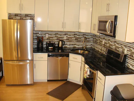 Rented by Smart City Real Estate LLC | media 28