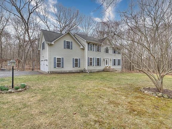 4th image of 45 Pardons Wood Ln