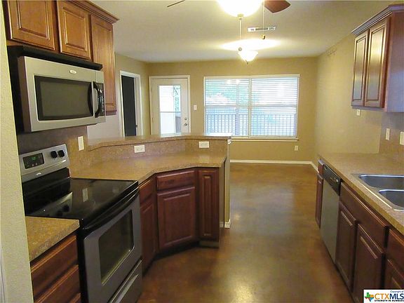 4th image of 203 Burnham Dr