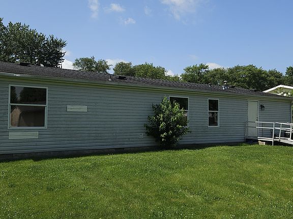 3rd image of 67 Inman Dr