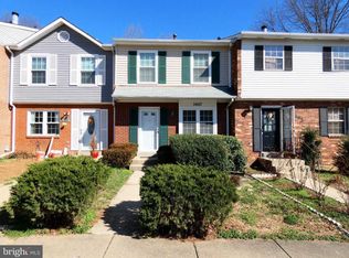 3467 Castle Hill Dr, Woodbridge, VA 22193
