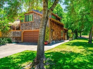 9211 Lakewood Drive, Windsor, CA 95492