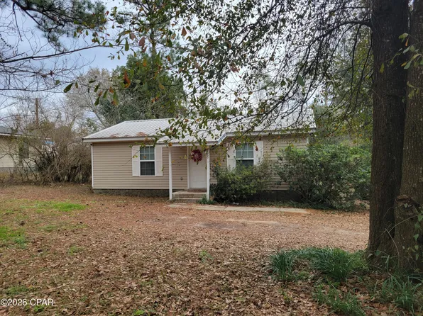 2760 Wynn St, Marianna, FL 32448