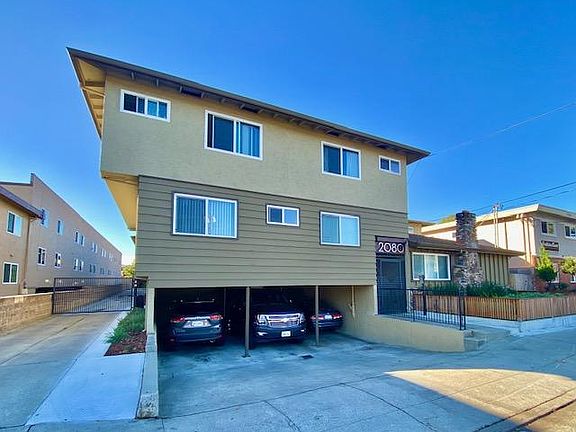 2nd image of 2080 Fruitdale Ave