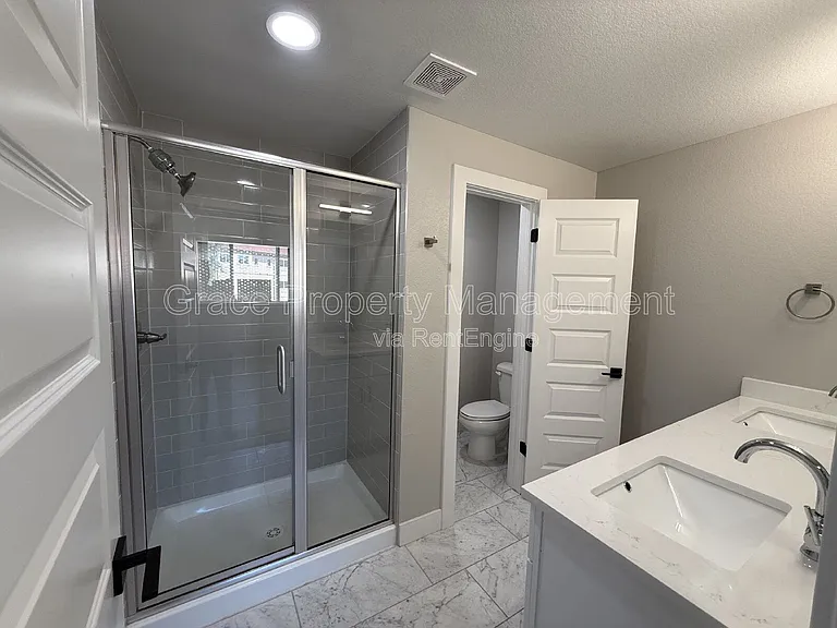 2820 W 53rd Ave — Photo 13