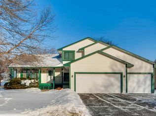 5706 88th Cres N, Brooklyn Park, MN 55443