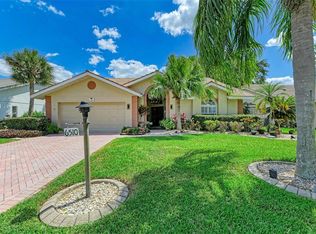 6510 Stone River Rd, Bradenton, FL 34203