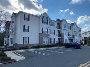 32 Azalea Dr, Old Bridge, NJ 08857