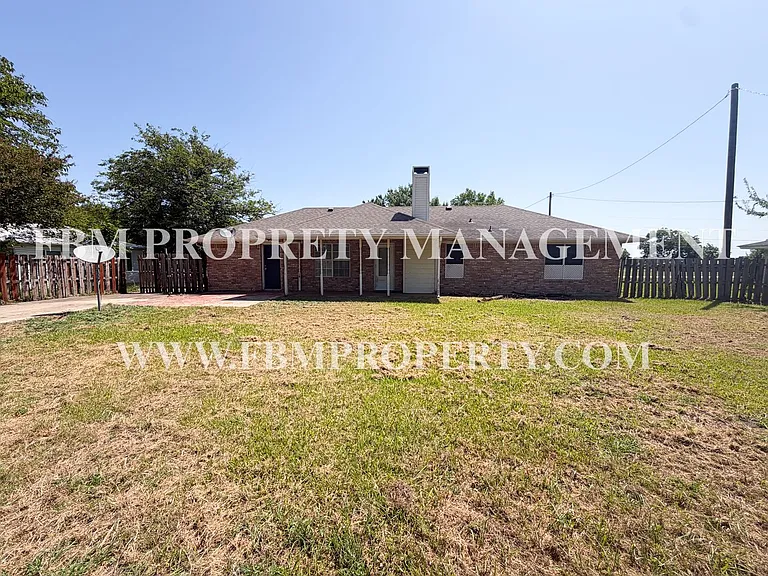 1219 S Mulberry St — Photo 18