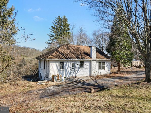 939 Gravel Pike