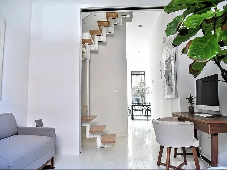 698A Dekalb Ave #1 — Photo 10
