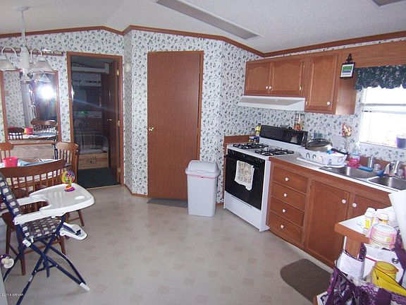 4th image of 3093 Woodward Ave Lot 36